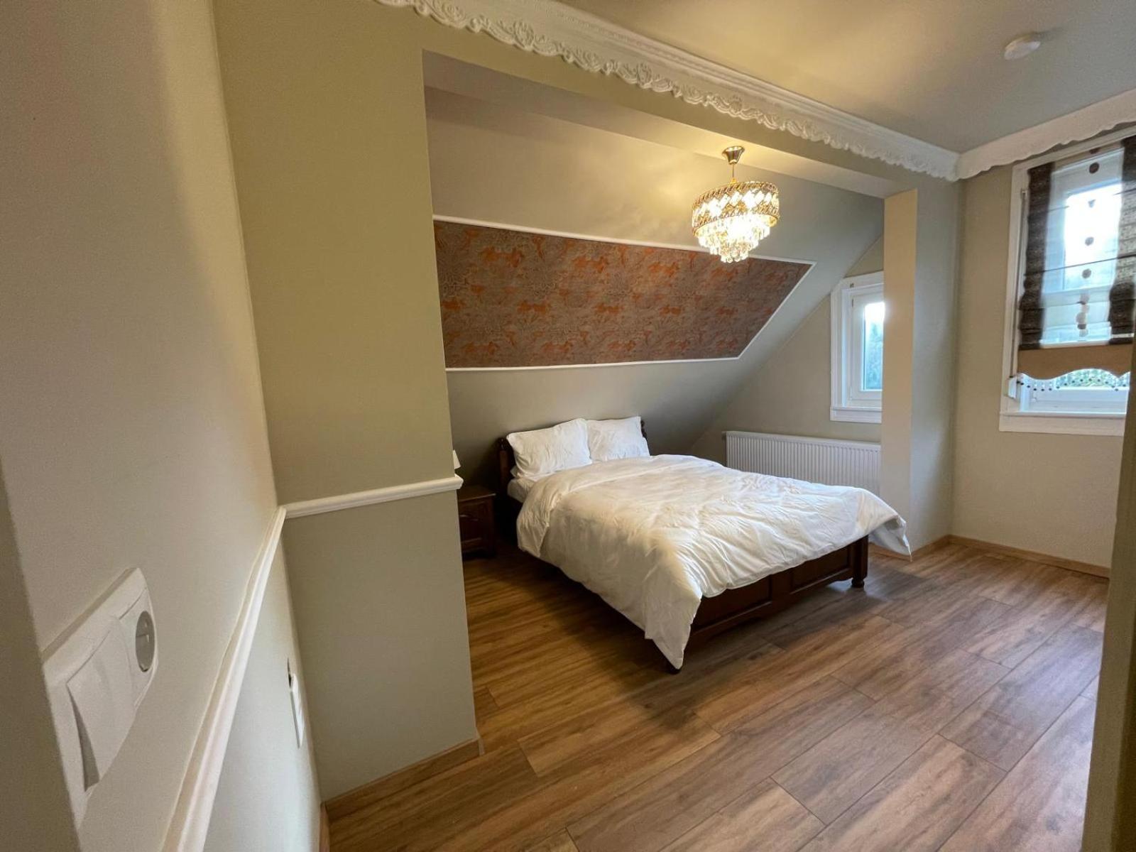 נויהאוס אם רנווג Boutique Hotel Am Bahndamm מראה חיצוני תמונה