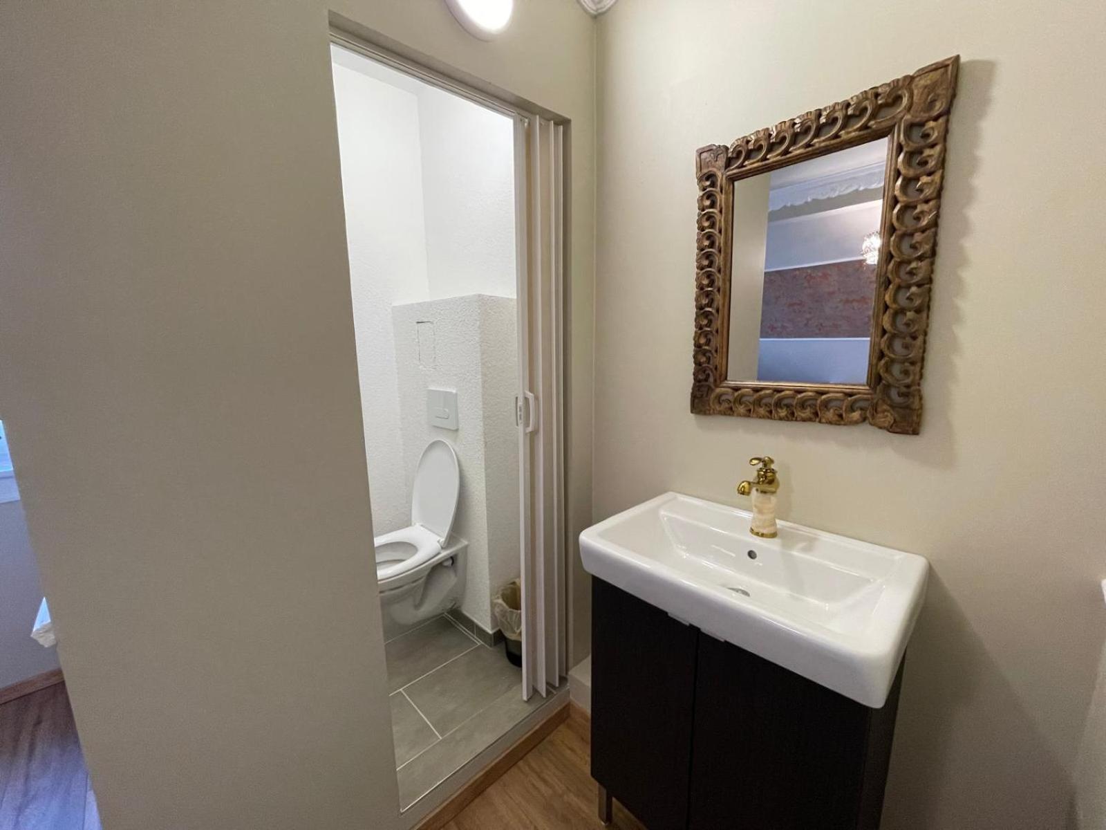 נויהאוס אם רנווג Boutique Hotel Am Bahndamm מראה חיצוני תמונה