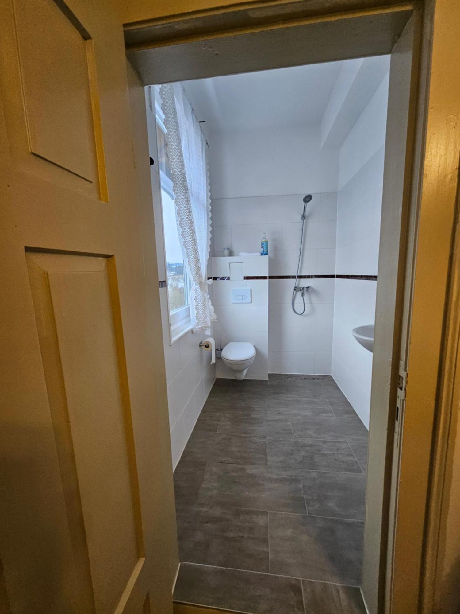 נויהאוס אם רנווג Boutique Hotel Am Bahndamm מראה חיצוני תמונה