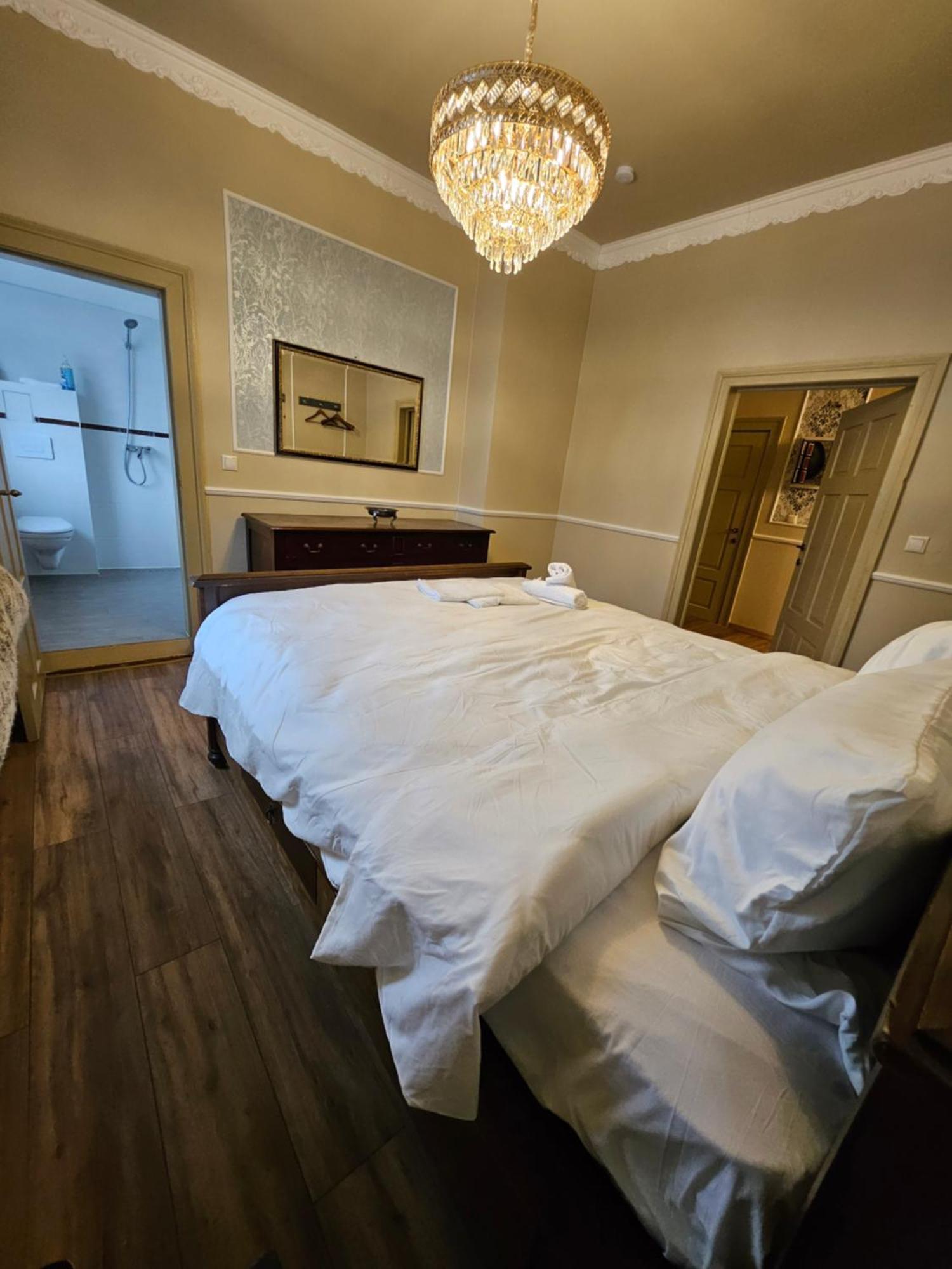 נויהאוס אם רנווג Boutique Hotel Am Bahndamm מראה חיצוני תמונה