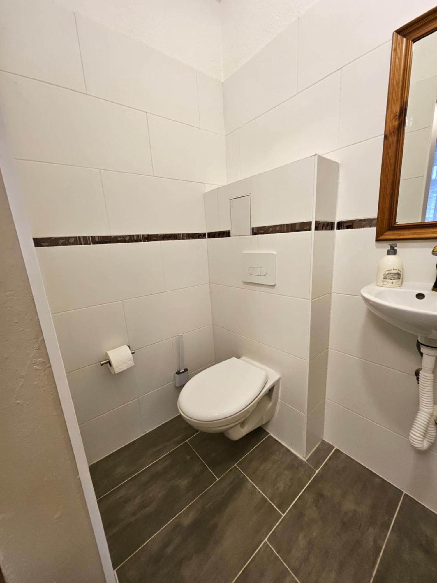 נויהאוס אם רנווג Boutique Hotel Am Bahndamm מראה חיצוני תמונה