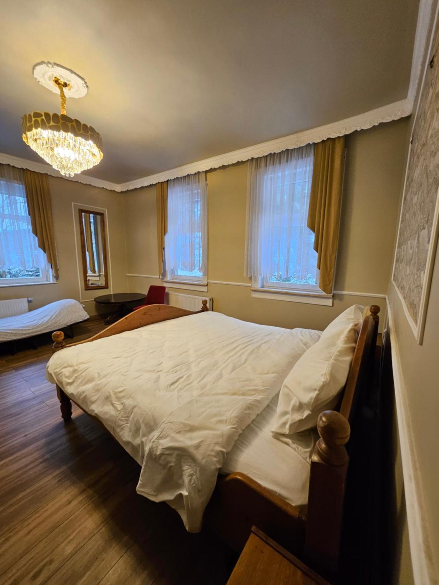 נויהאוס אם רנווג Boutique Hotel Am Bahndamm מראה חיצוני תמונה